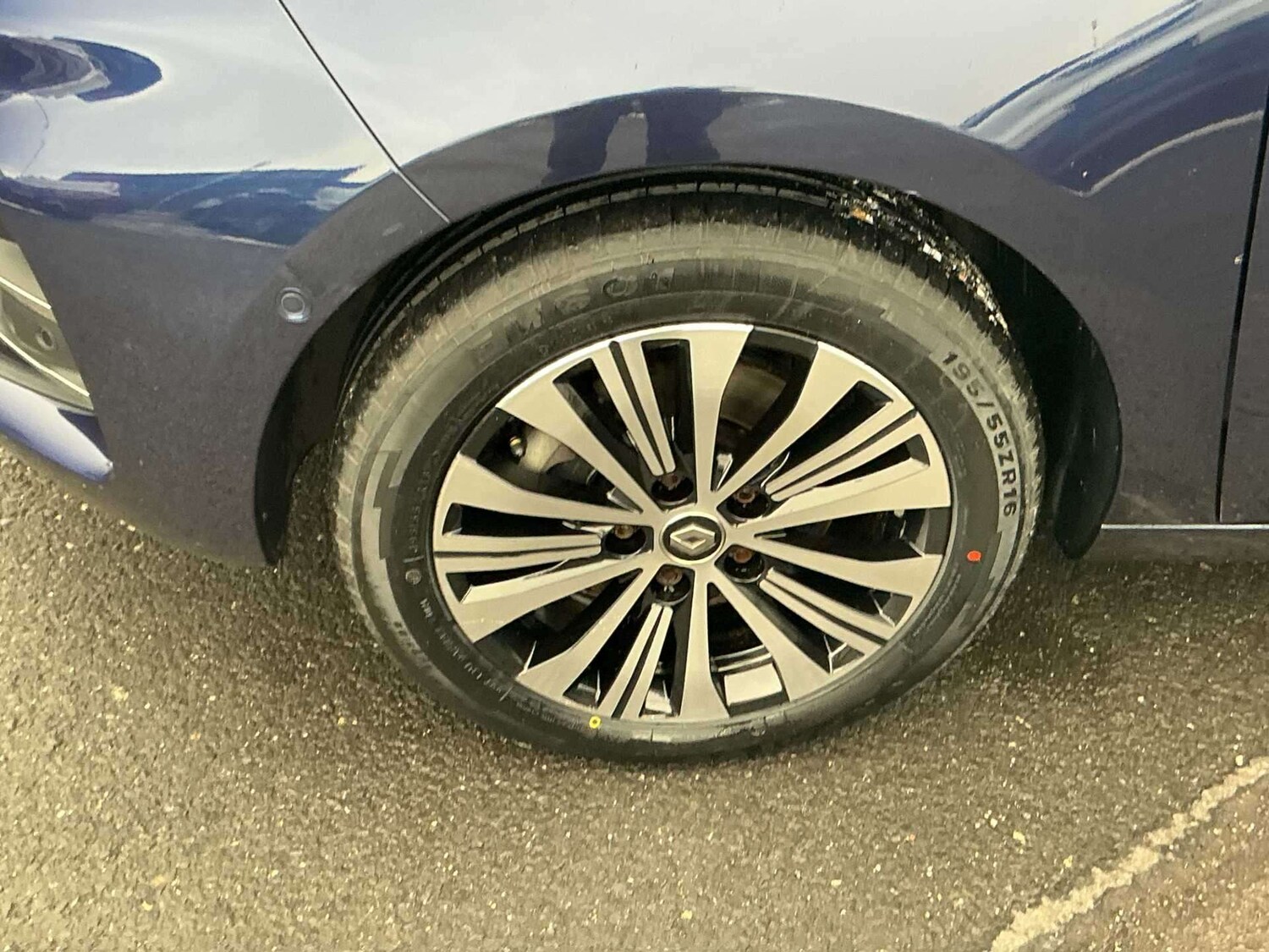 Used Renault Zoe 2021 for sale - 77489194: Photo 6