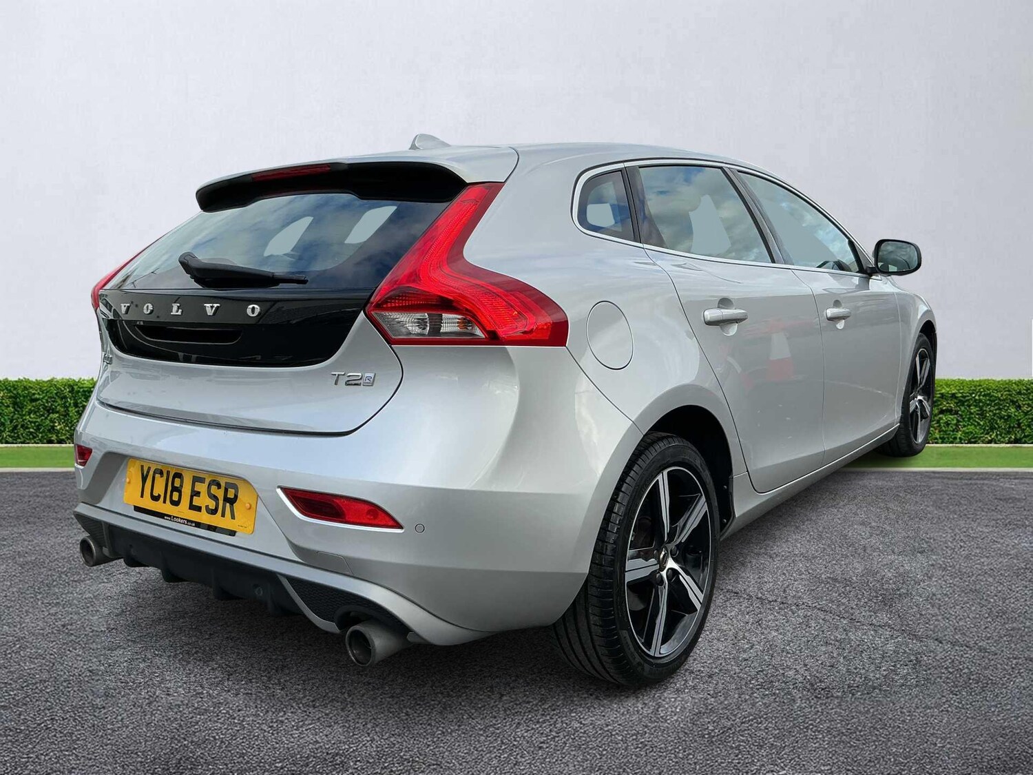 Used Volvo V40 2018 for sale - 78106339: Photo 17