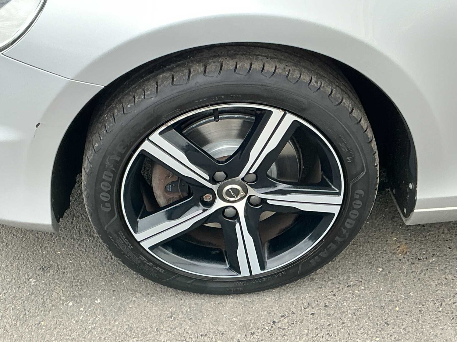 Used Volvo V40 2018 for sale - 78106339: Photo 6