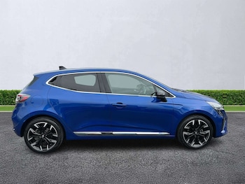 Used Renault Clio 2025 for sale - 78716721: Photo