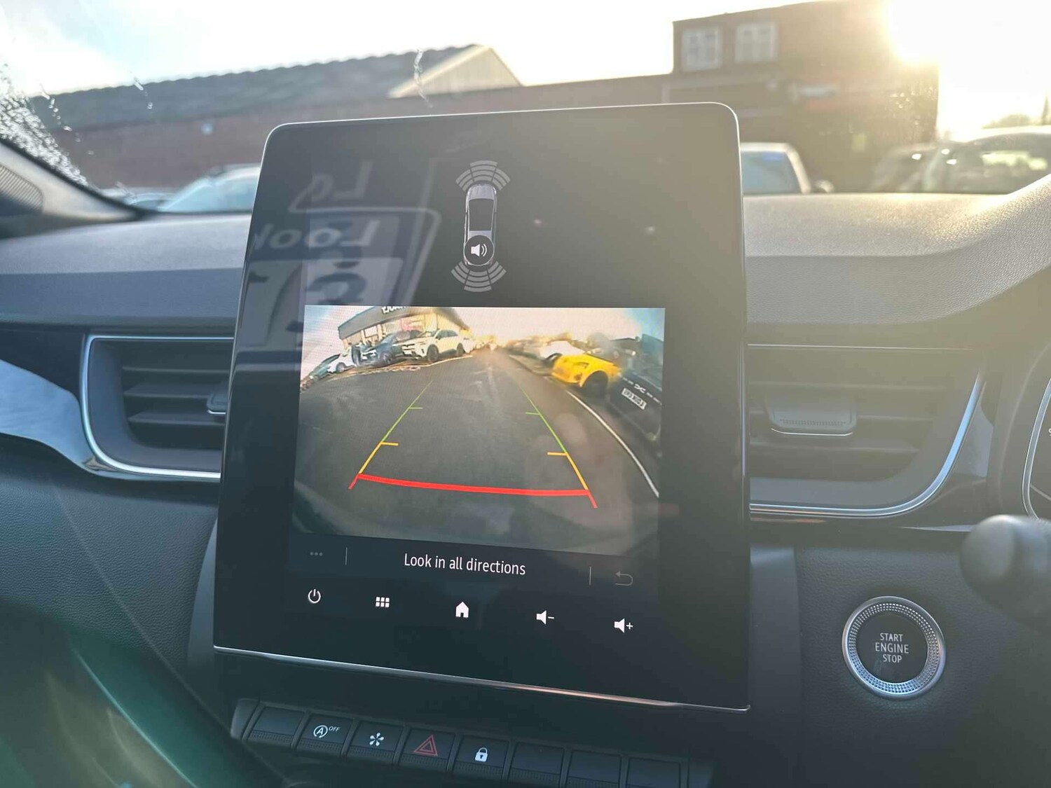 Used Renault Captur 2022 for sale - 77011961: Photo 22