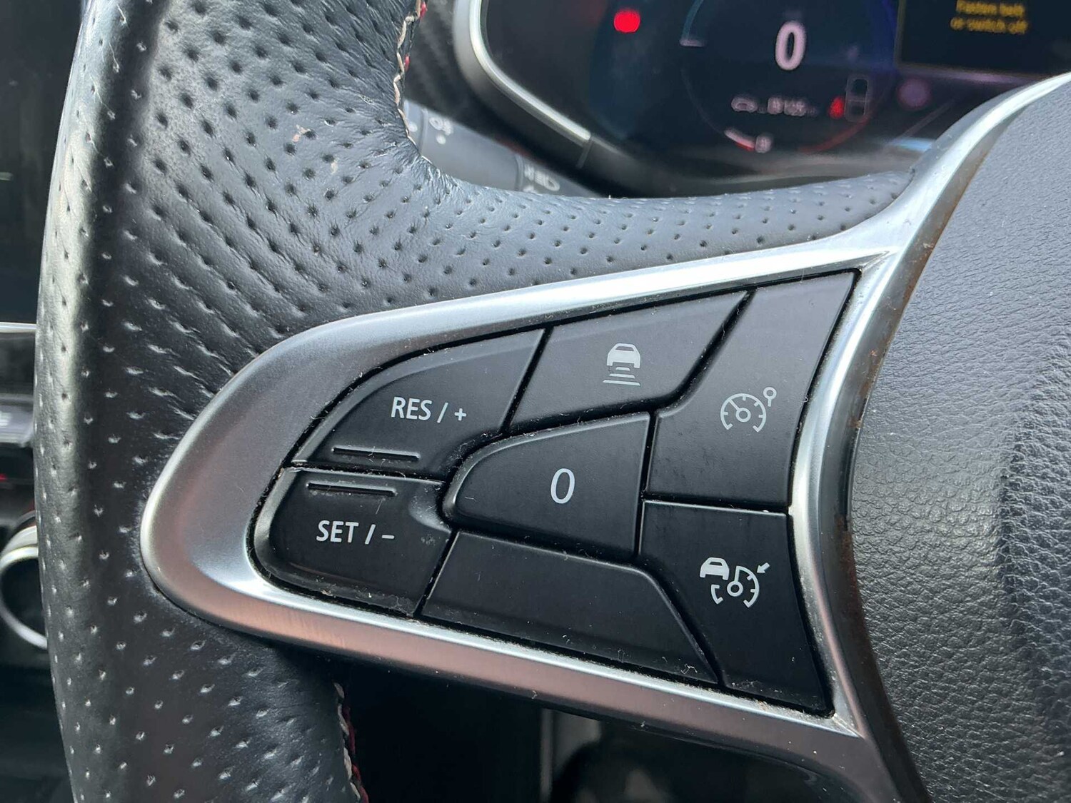 Used Renault Arkana 2023 for sale - 78191155: Photo 24