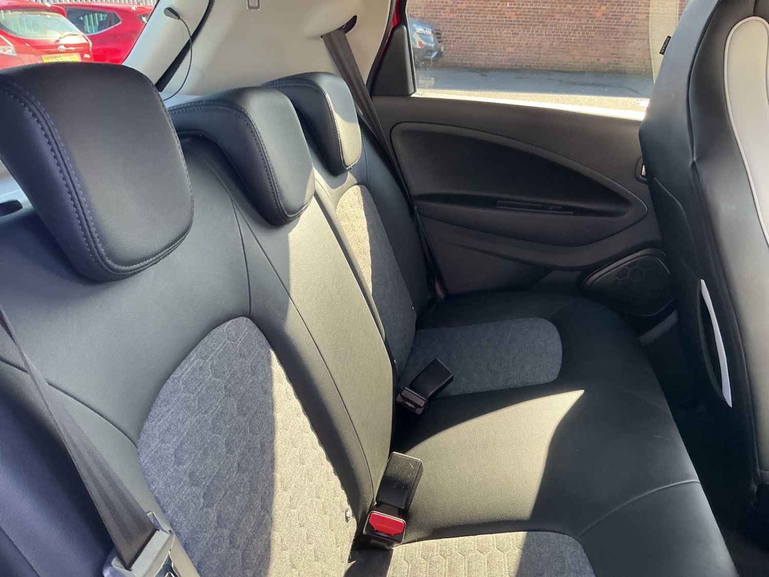 Used Renault Zoe 2020 for sale - 76102501: Photo 15