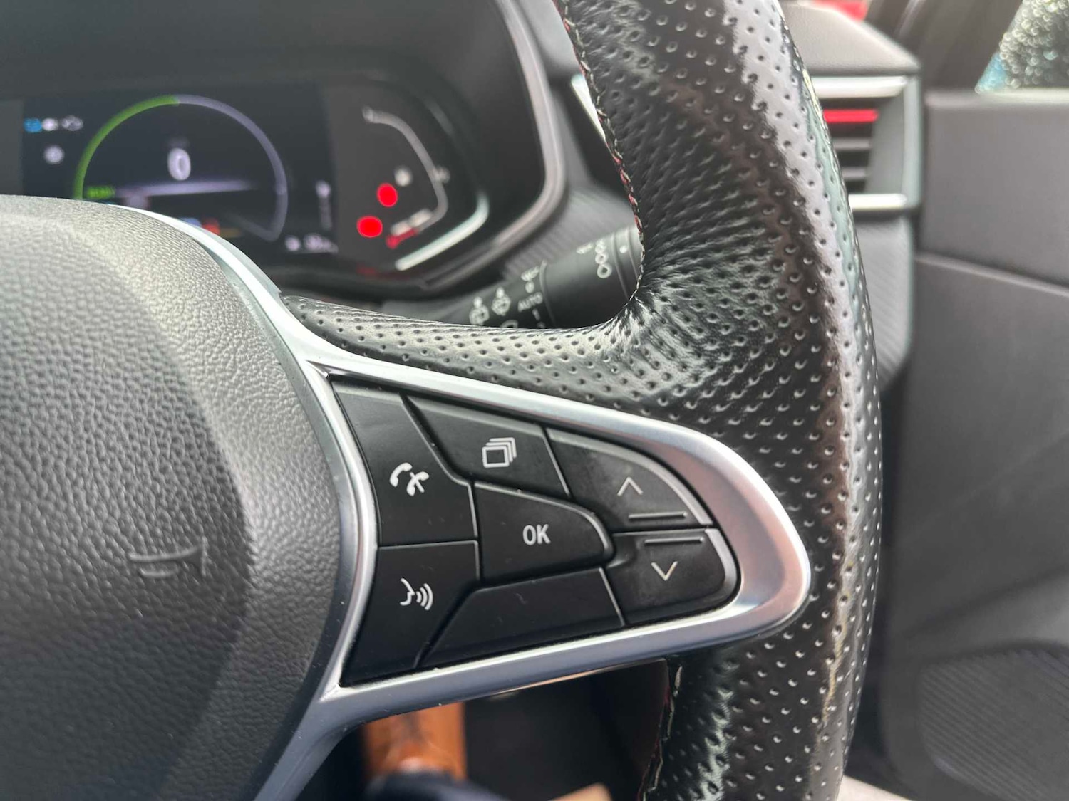 Used Renault Clio 2021 for sale - 76846049: Photo 23