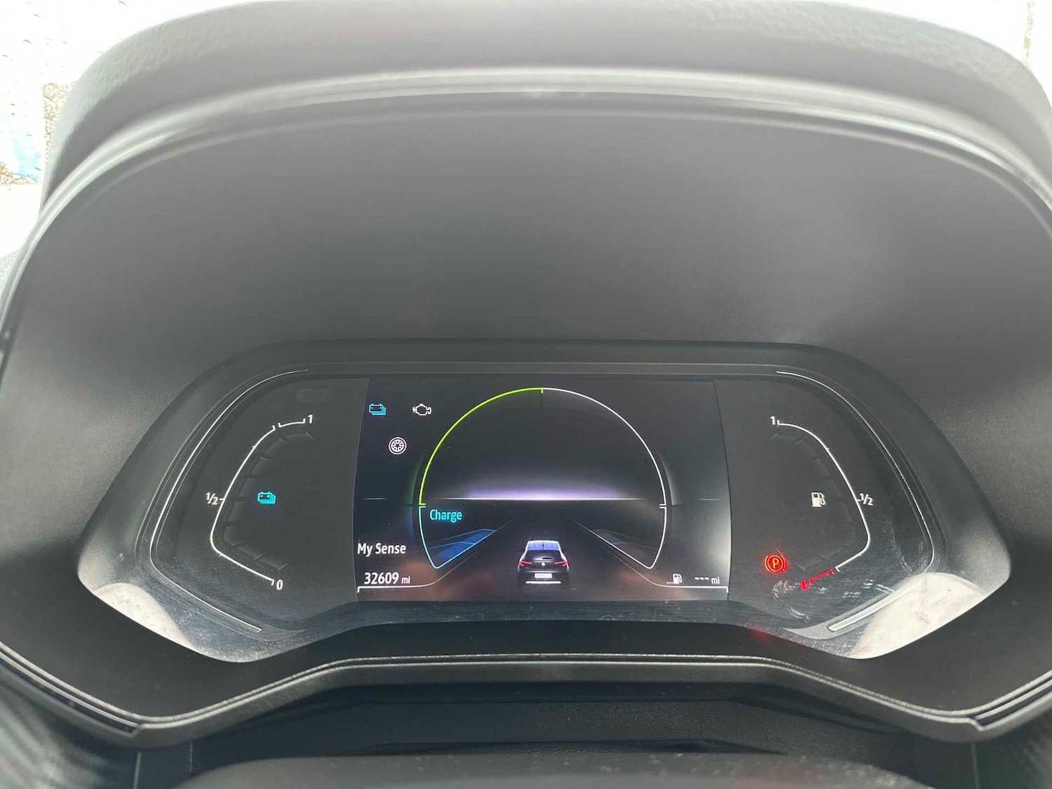 Used Renault Clio 2021 for sale - 76846049: Photo 9