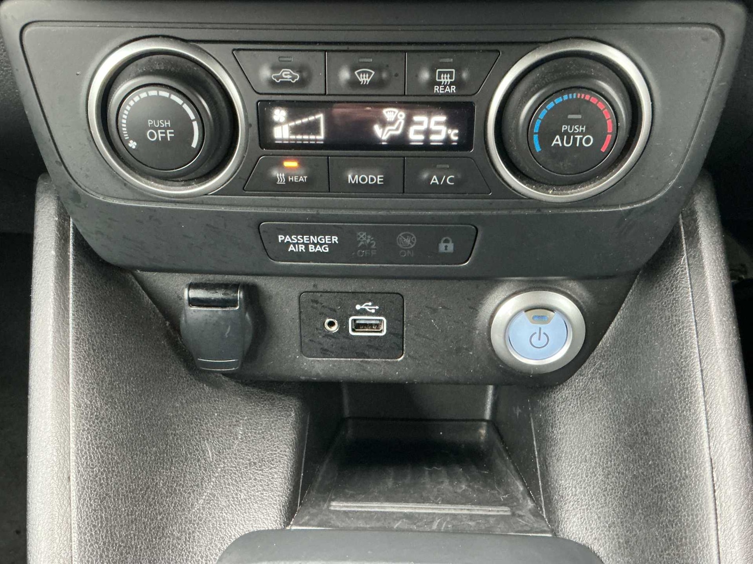 Used Nissan Leaf 2022 for sale - 76982906: Photo 11