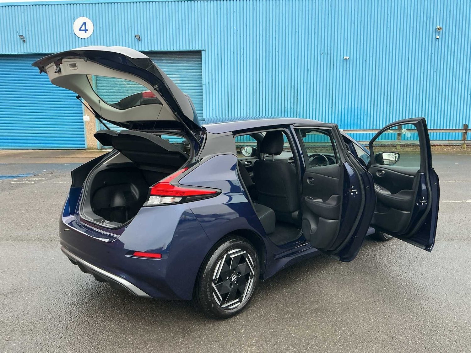 Used Nissan Leaf 2022 for sale - 76982906: Photo 32