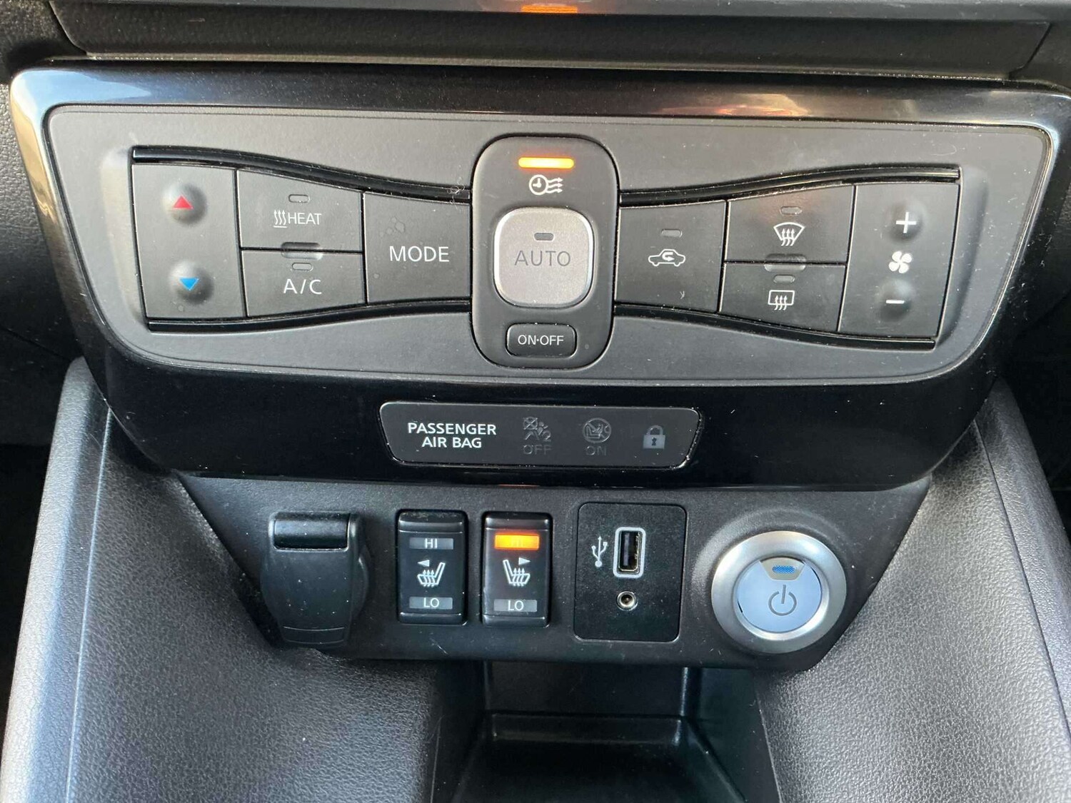 Used Nissan Leaf 2020 for sale - 77603740: Photo 11