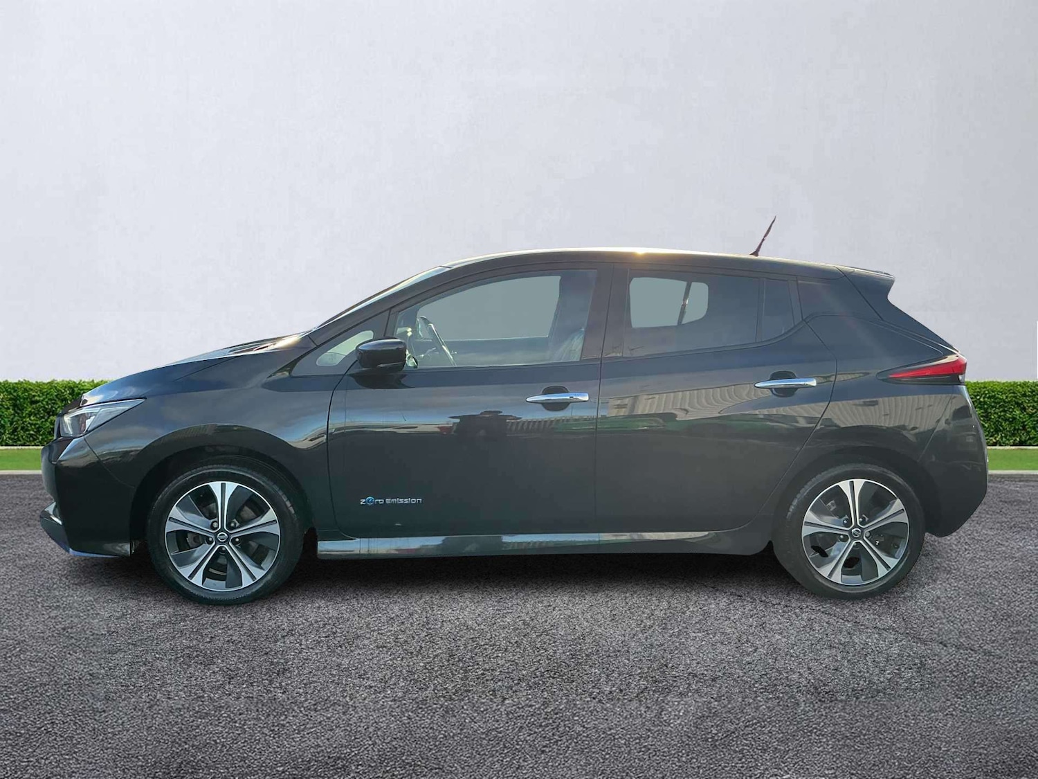 Used Nissan Leaf 2020 for sale - 77603740: Photo 18