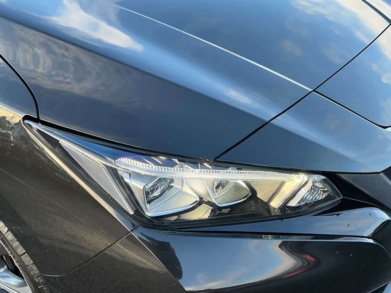 Used Nissan Leaf 2020 for sale - 77603740: Photo 27