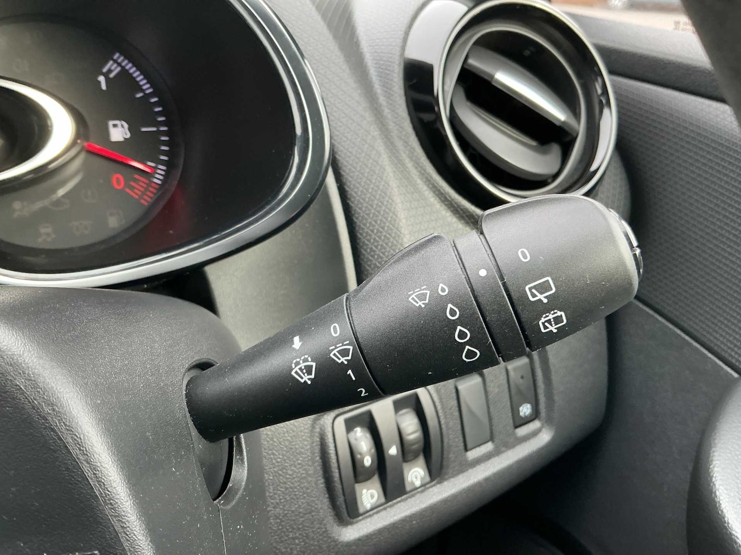 Used Renault Clio 2019 for sale - 78192809: Photo 26