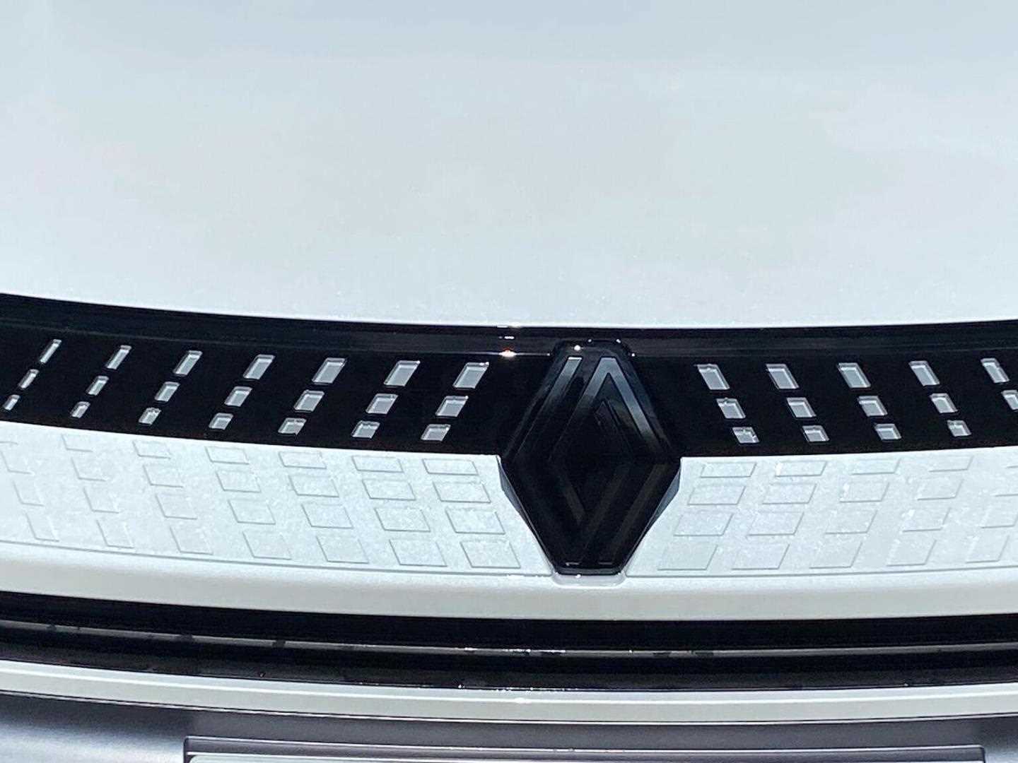 Used Renault Captur 2025 for sale - 76492429: Photo 30