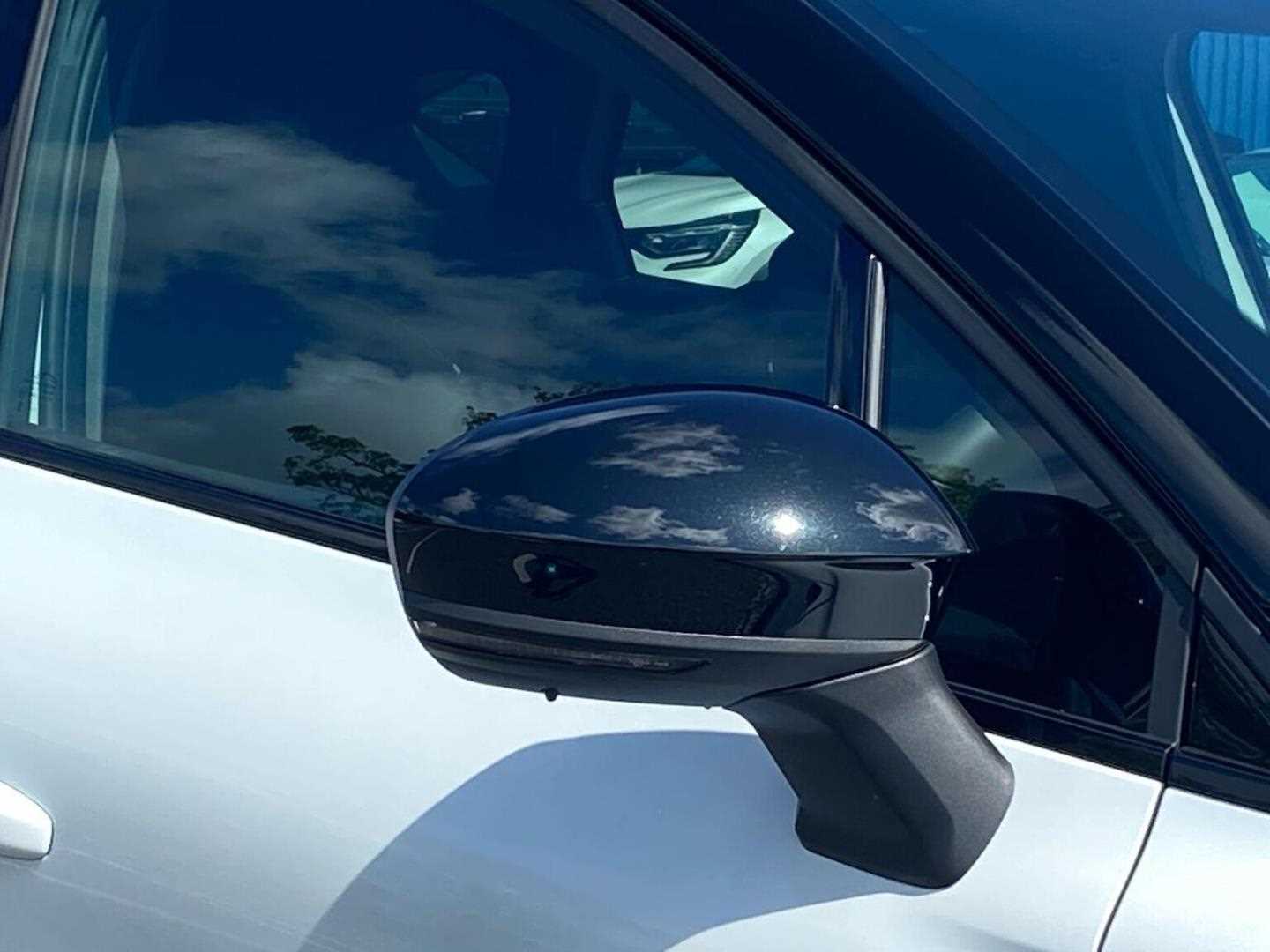 Used Renault Captur 2025 for sale - 76492429: Photo 35