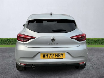 Used Renault Clio 2022 for sale - 79067806: Photo