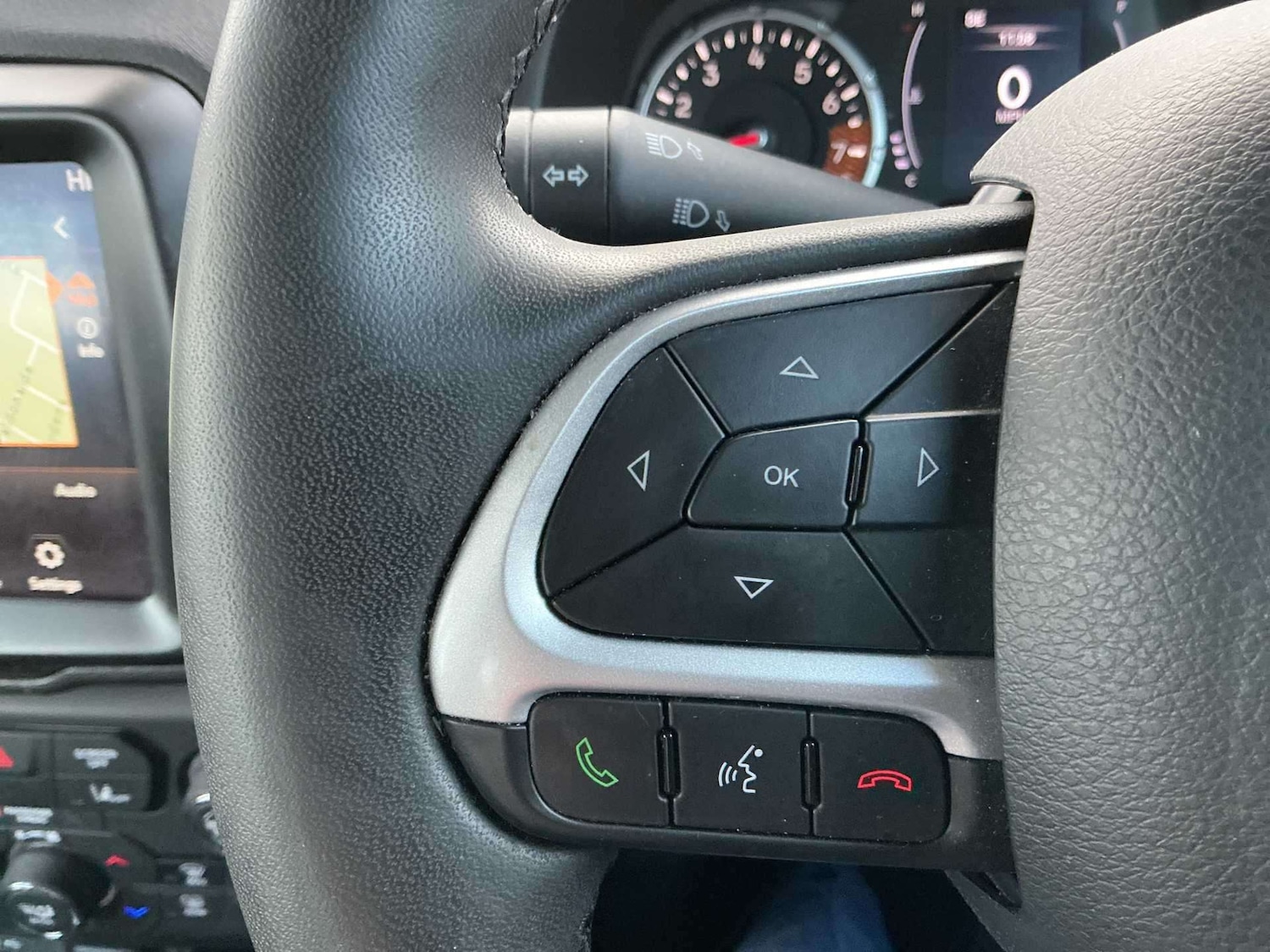 Used Jeep Renegade 2018 for sale - 77012418: Photo 25