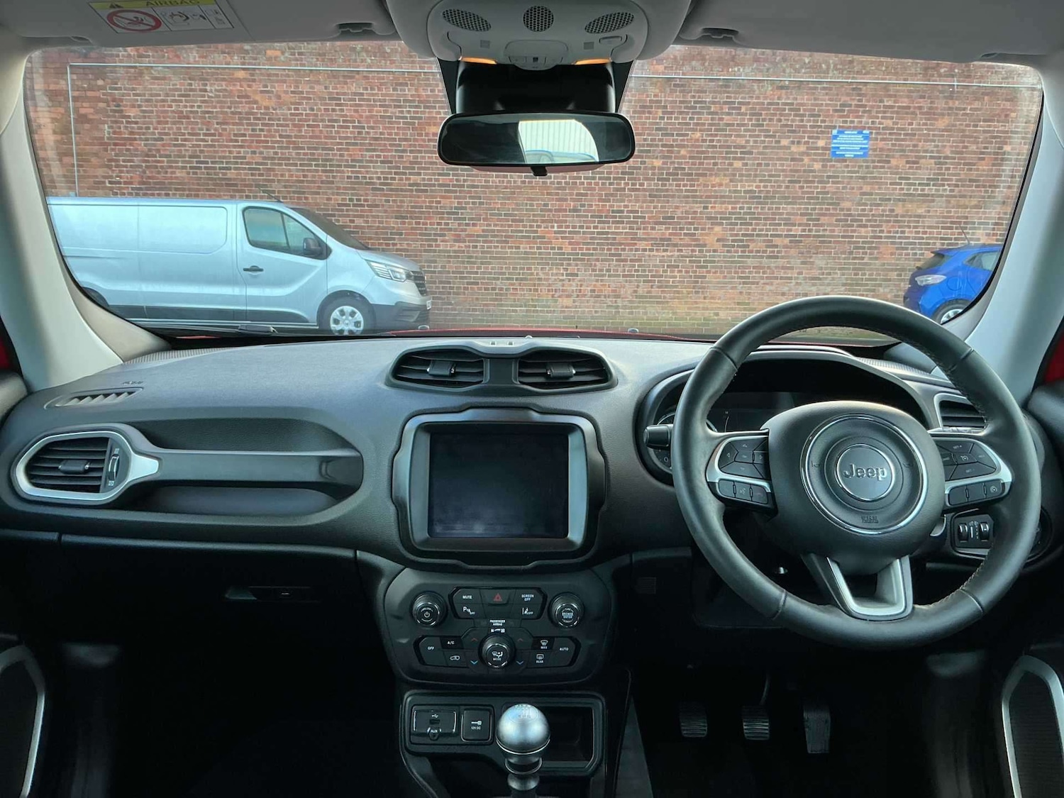 Used Jeep Renegade 2018 for sale - 77012418: Photo 9