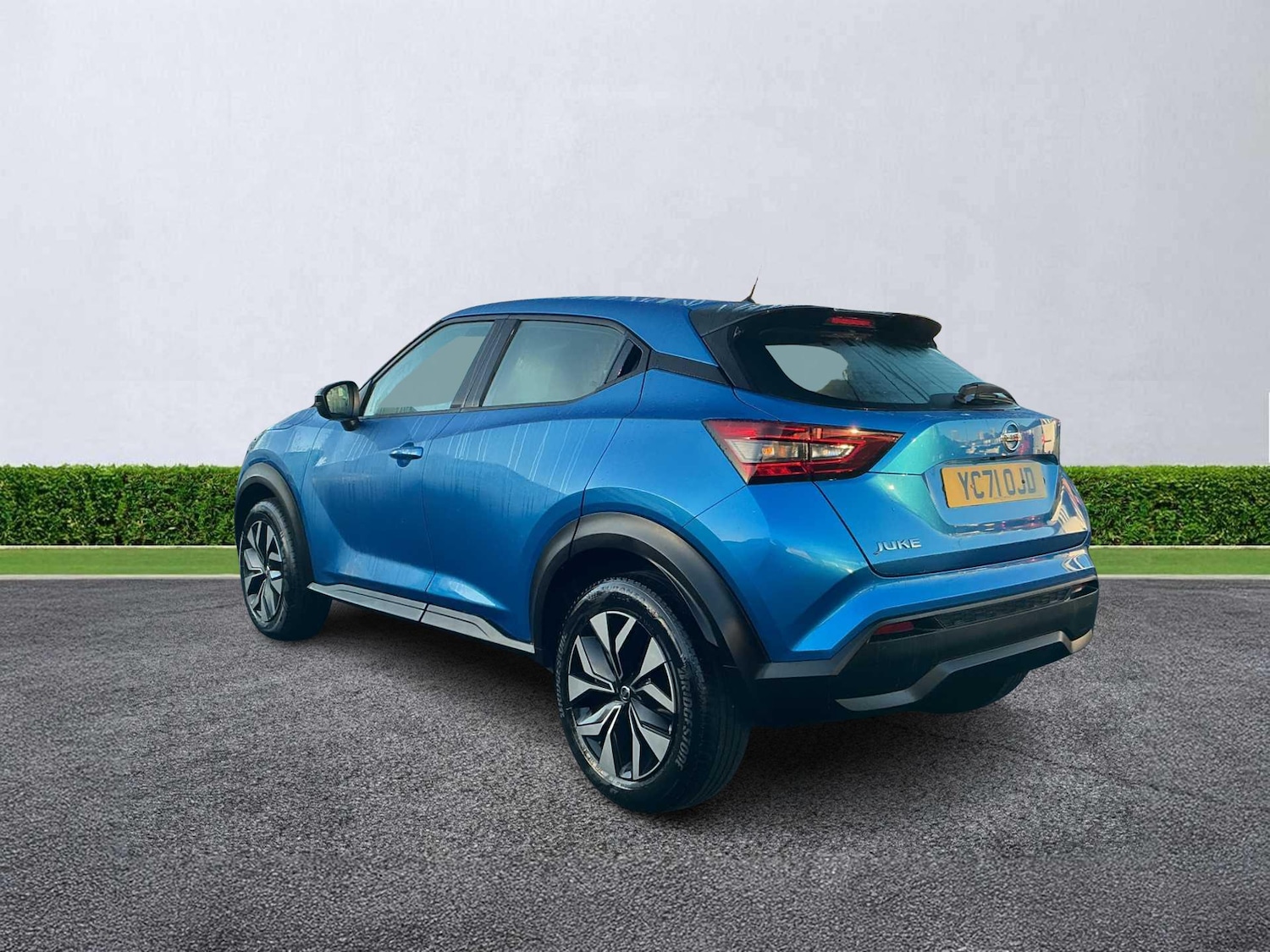 Used Nissan Juke 2021 for sale - 76340635: Photo 2
