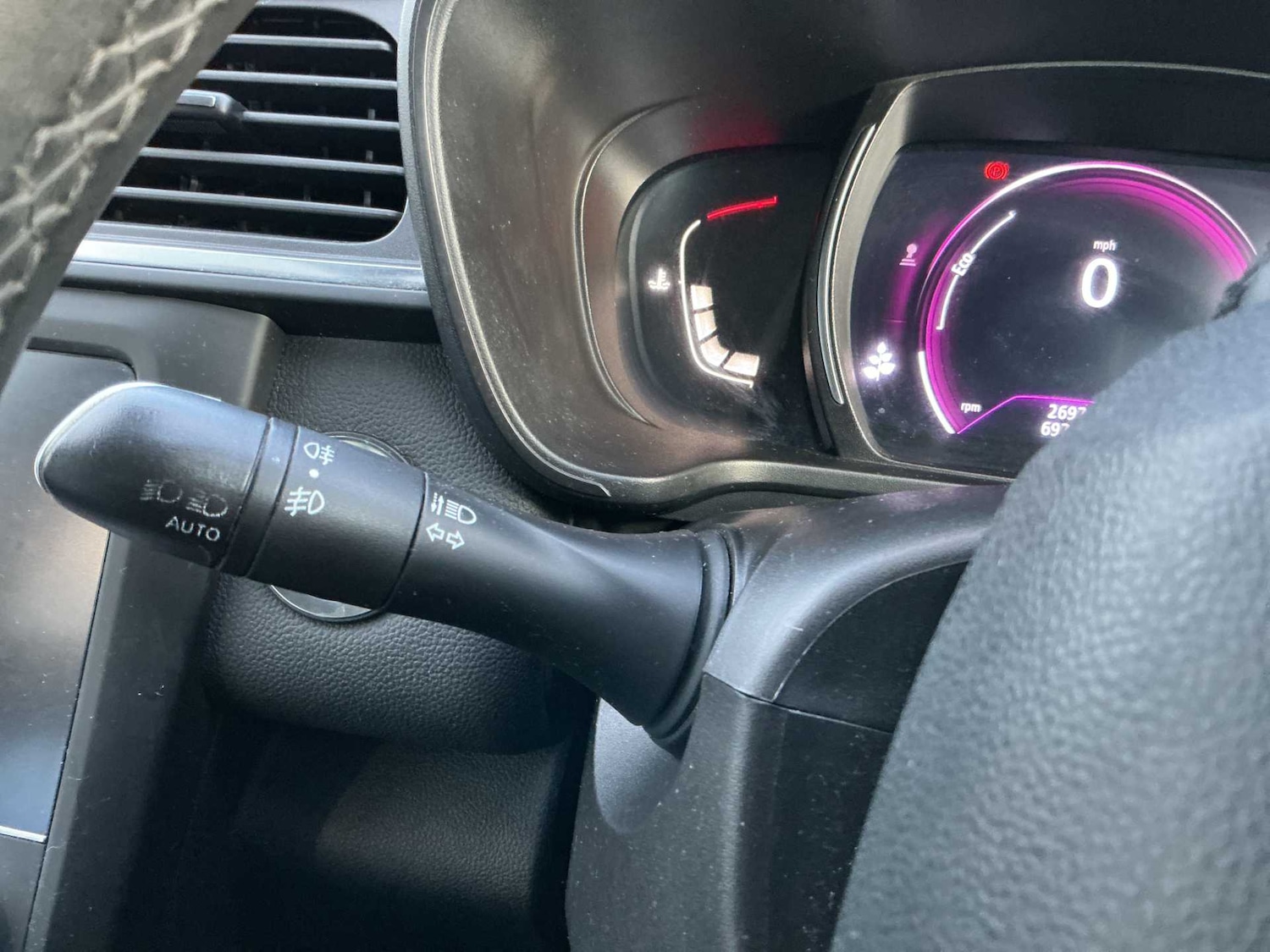 Used Renault Kadjar 2019 for sale - 77707463: Photo 25