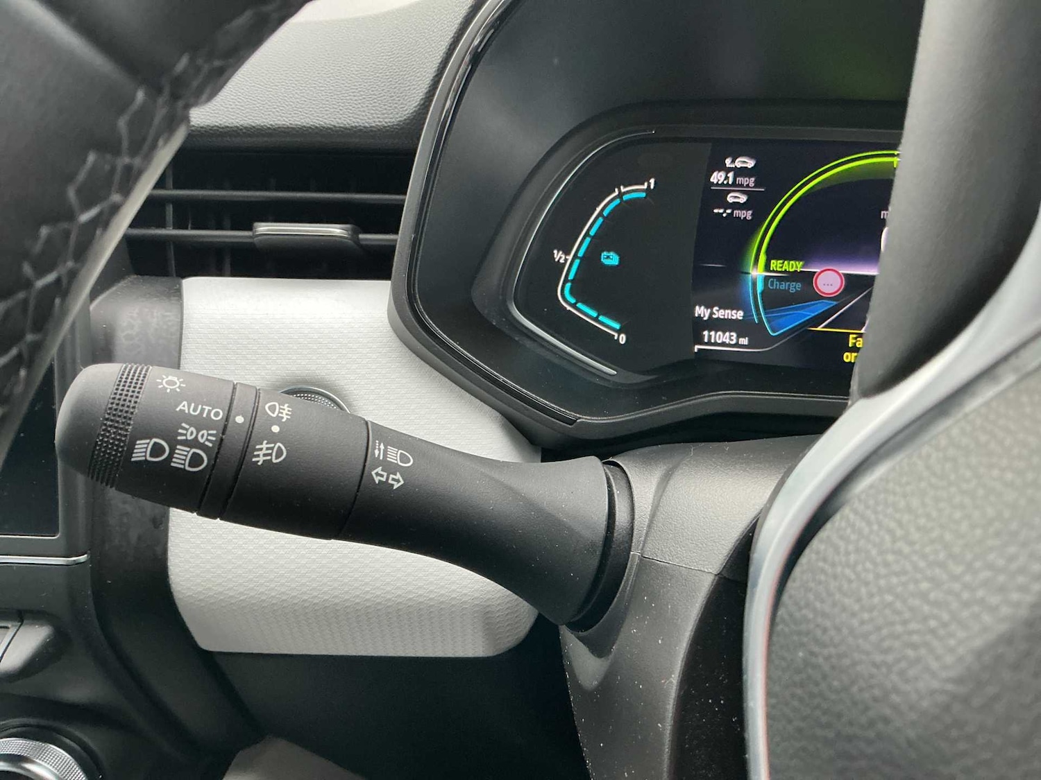 Used Renault Clio 2023 for sale - 77813363: Photo 25