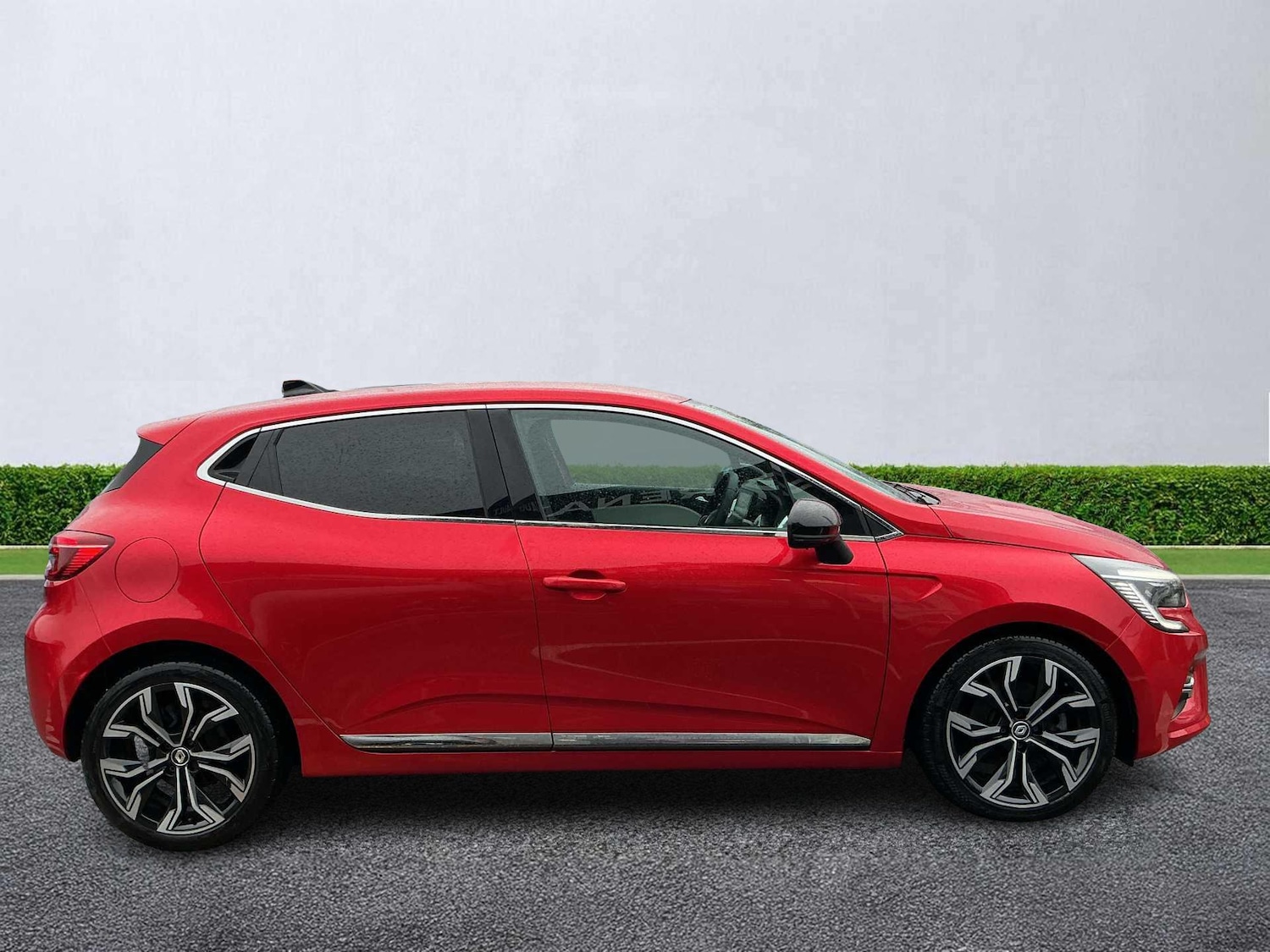 Used Renault Clio 2023 for sale - 77813363: Photo 3