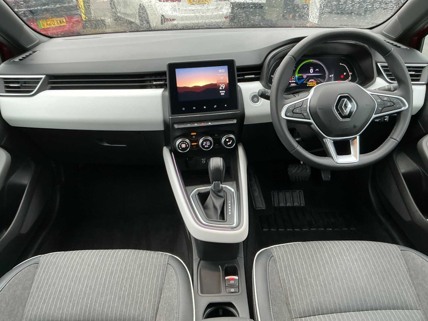 Used Renault Clio 2023 for sale - 77813363: Photo 8