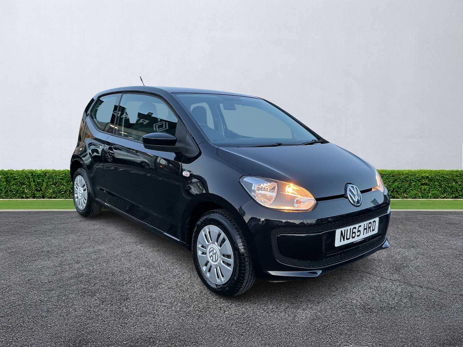Used Volkswagen up! 2015 for sale - 76864012: Photo 1