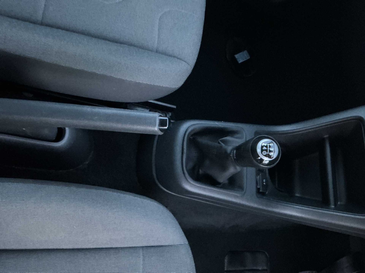 Used Volkswagen up! 2015 for sale - 76864012: Photo 12