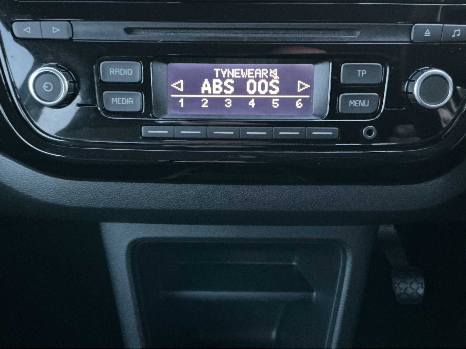 Used Volkswagen up! 2015 for sale - 76864012: Photo 9