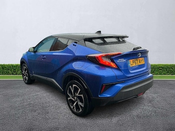 Used Toyota C-HR 2018 for sale - 77797006: Photo