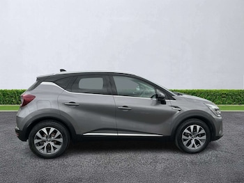 Used Renault Captur 2020 for sale - 79081674: Photo