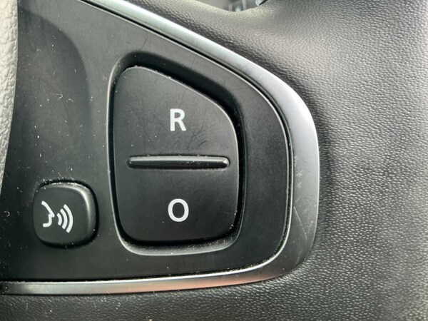 Used Renault Captur 2018 for sale - 76101391: Photo 23