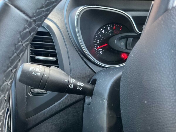 Used Renault Captur 2018 for sale - 76101391: Photo 25