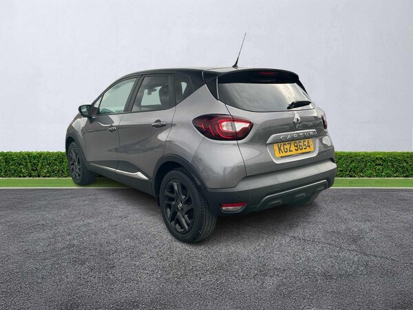 Used Renault Captur 2018 for sale - 76101391: Photo 2