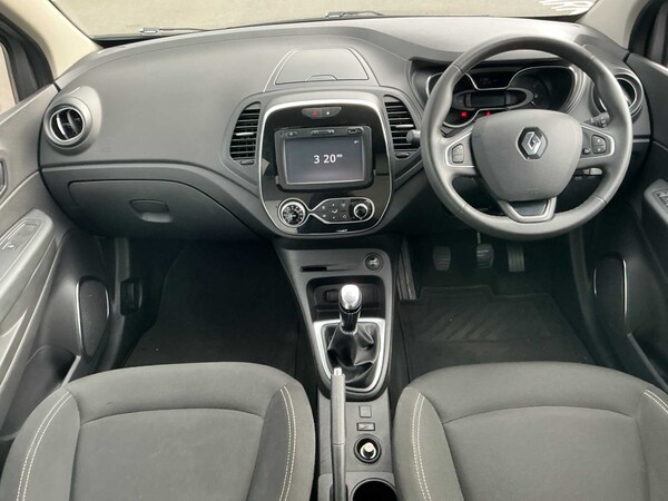 Used Renault Captur 2018 for sale - 76101391: Photo 8