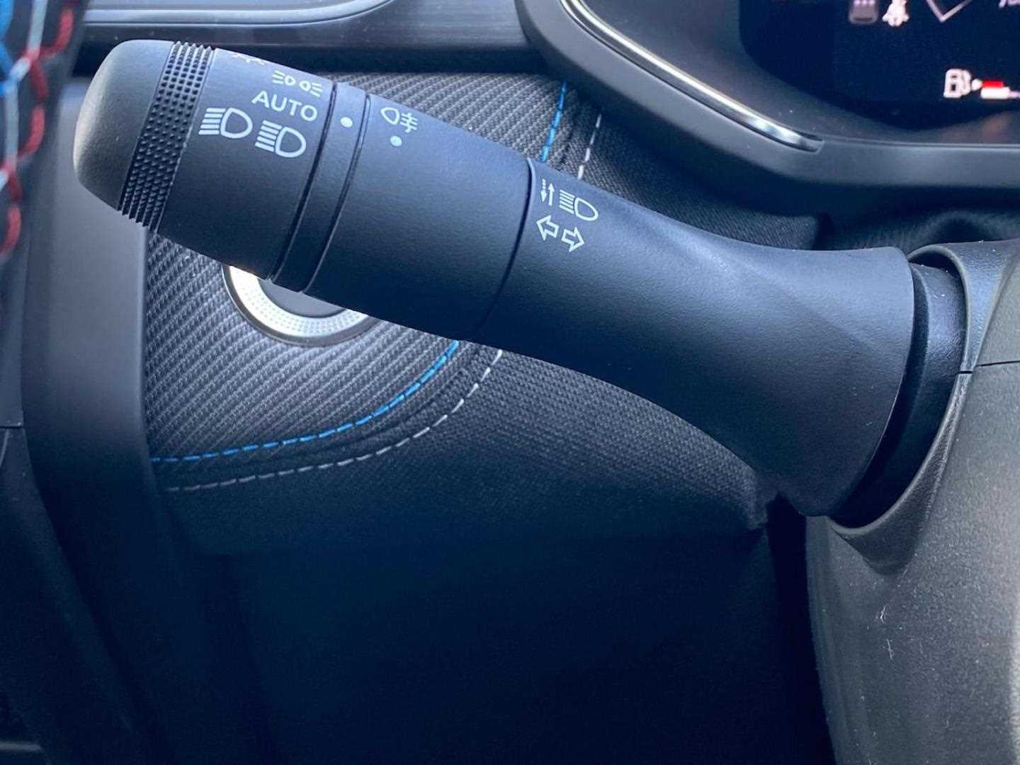 Used Renault Captur 2025 for sale - 76565500: Photo 26