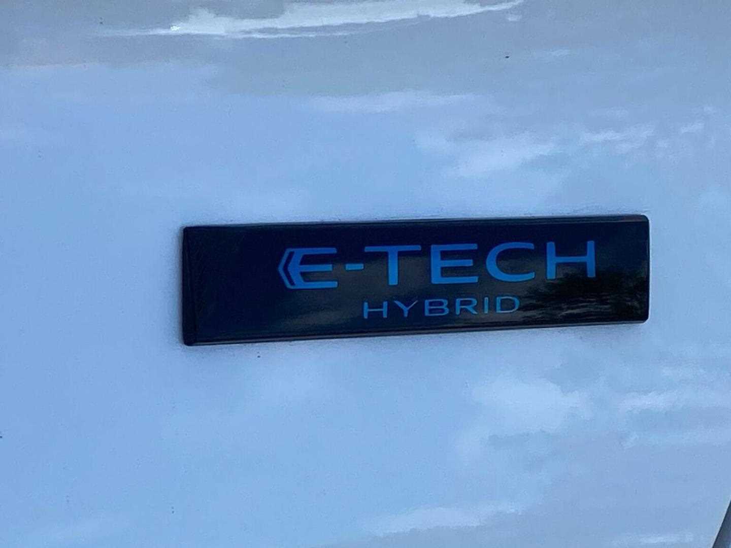 Used Renault Captur 2025 for sale - 76565500: Photo 32