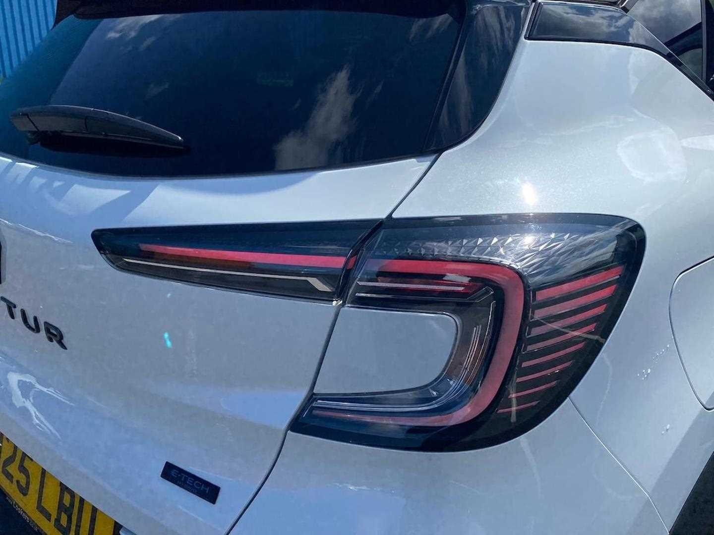 Used Renault Captur 2025 for sale - 76565500: Photo 33