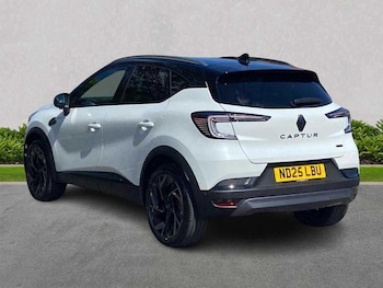 Used Renault Captur 2025 for sale - 75436640: Photo