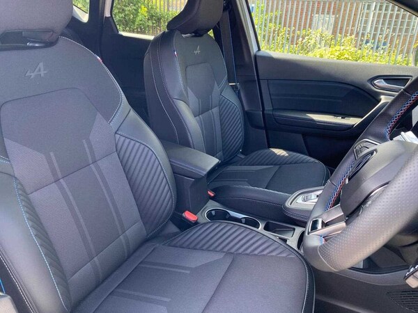 Used Renault Captur 2025 for sale - 75436640: Photo 40