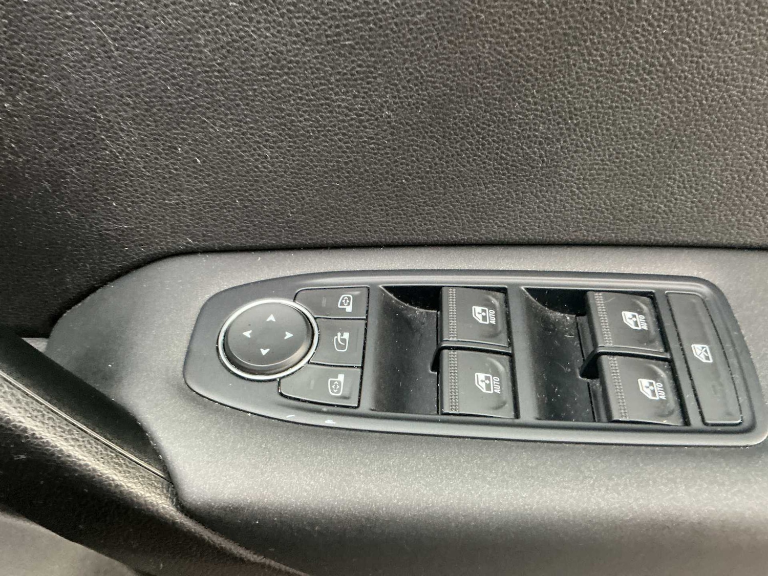 Used Renault Captur 2020 for sale - 76455241: Photo 20