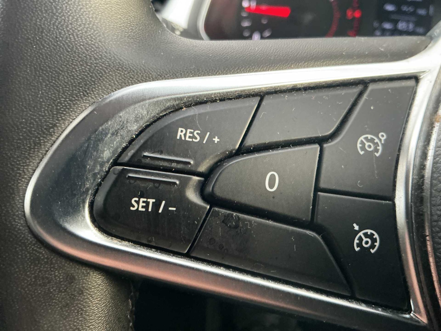 Used Renault Captur 2020 for sale - 76455241: Photo 24