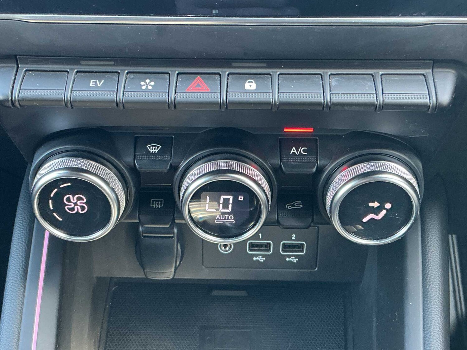 Used Renault Clio 2023 for sale - 78191949: Photo 11