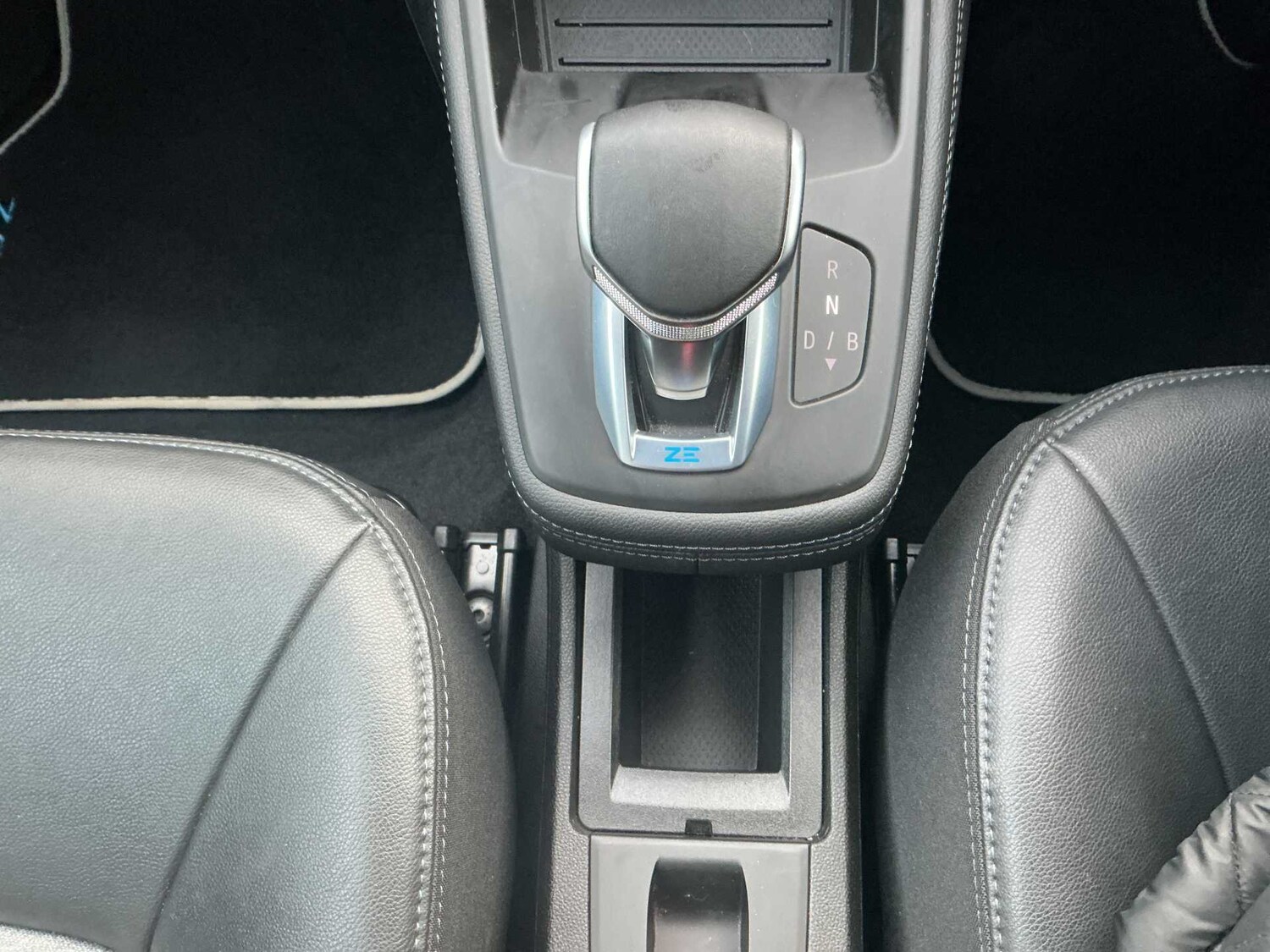 Used Renault Zoe 2021 for sale - 76725896: Photo 12