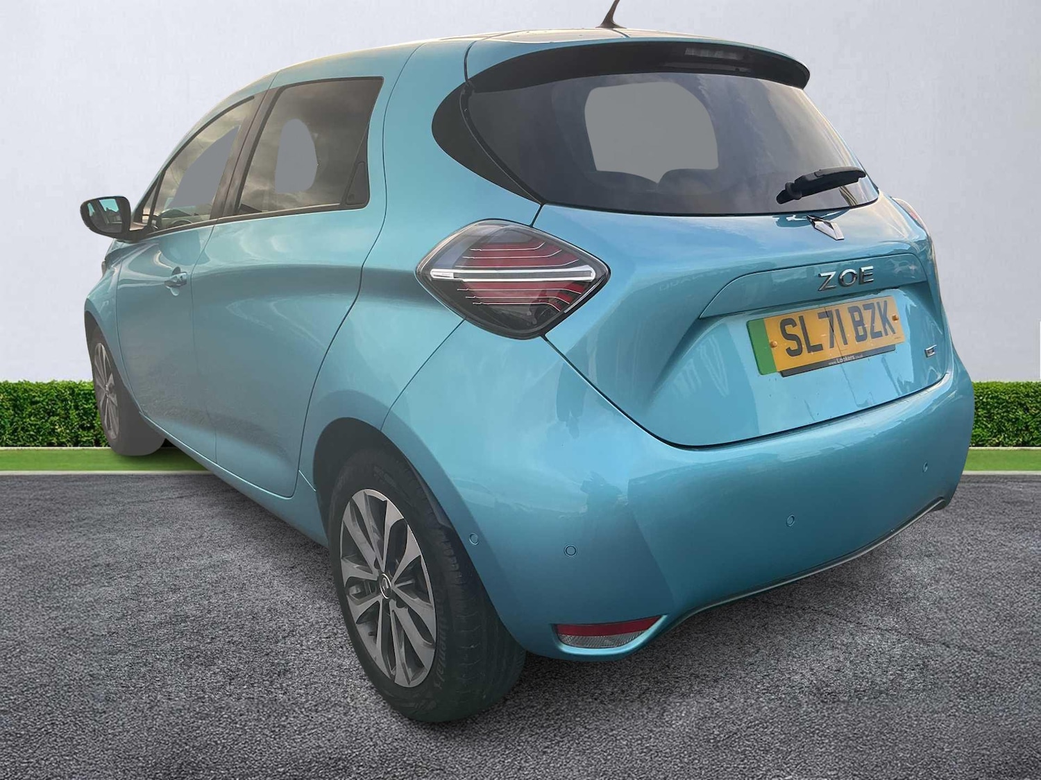 Used Renault Zoe 2021 for sale - 76725896: Photo 2