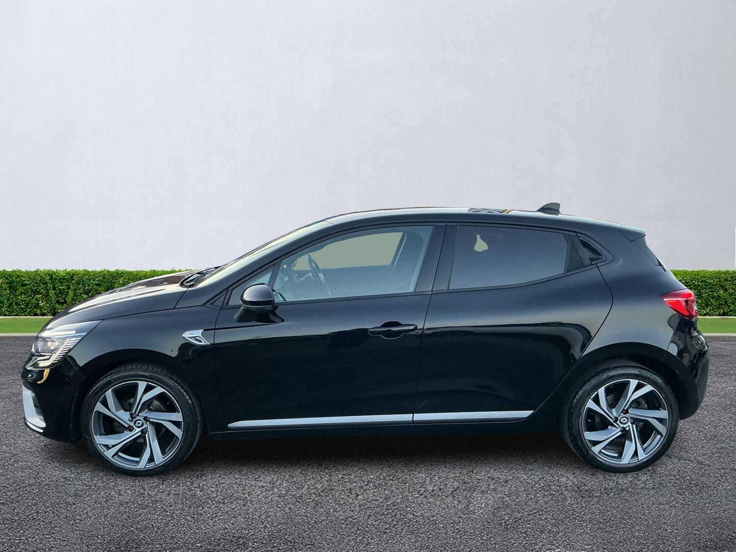 Used Renault Clio 2023 for sale - 76864061: Photo 18