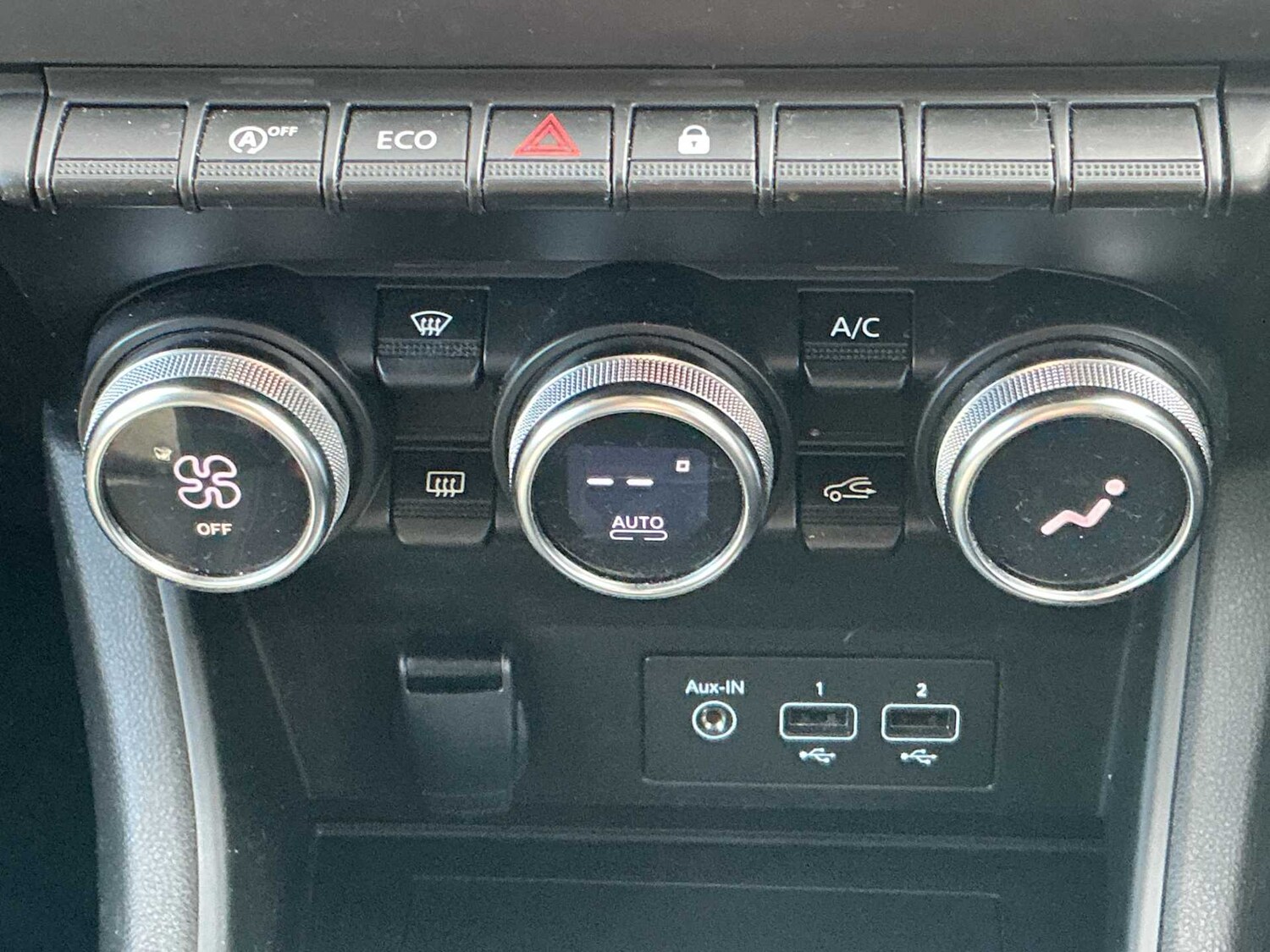 Used Renault Captur 2023 for sale - 78196015: Photo 11