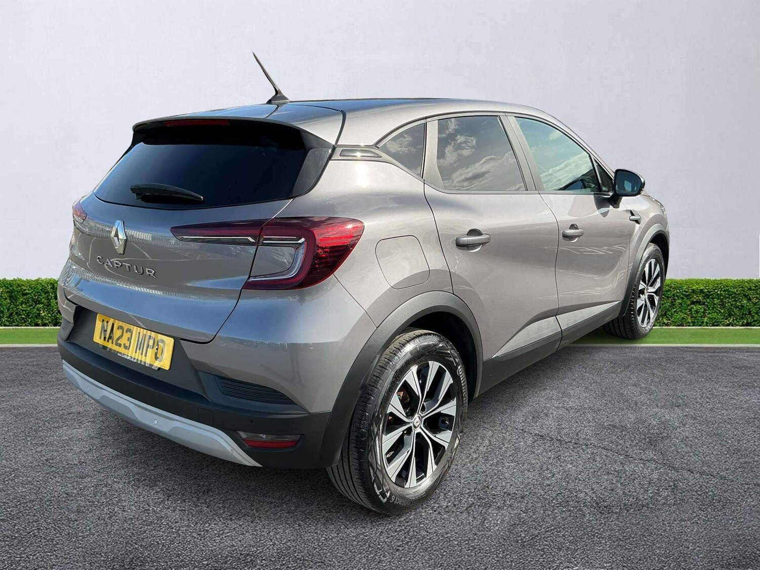 Used Renault Captur 2023 for sale - 78196015: Photo 17