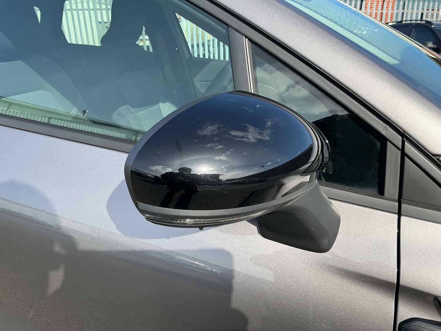 Used Renault Captur 2023 for sale - 78196015: Photo 30