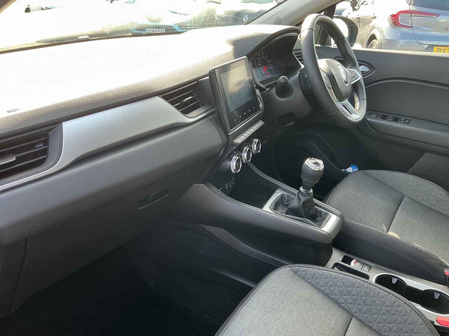 Used Renault Captur 2023 for sale - 78196015: Photo 7