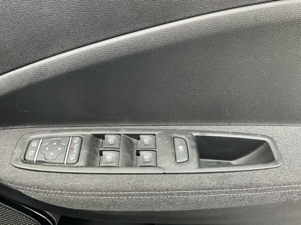 Used Renault Zoe 2023 for sale - 76329983: Photo 20